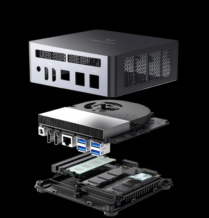 minisforum UM790 Pro 10